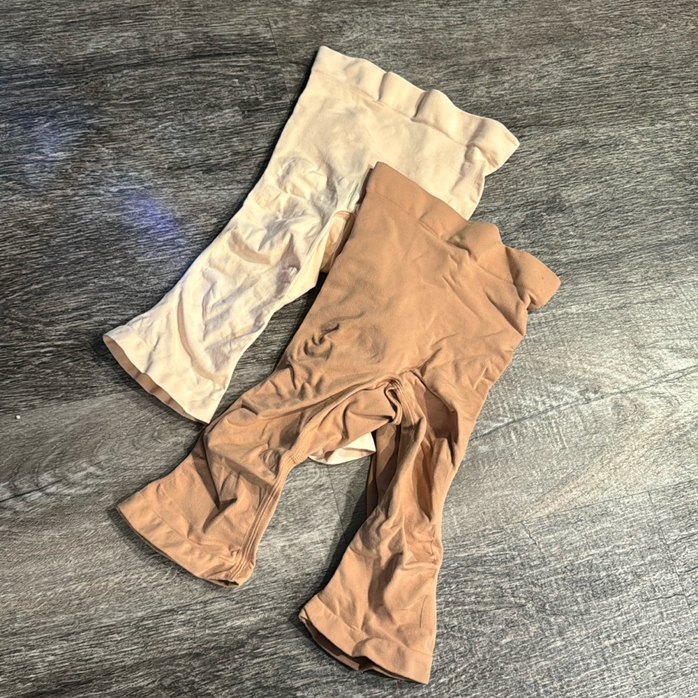 Skims sculpting mid thigh short